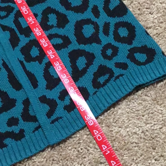 BCBG Generation Cheetah Sweater - Size S - Picture 9 of 9